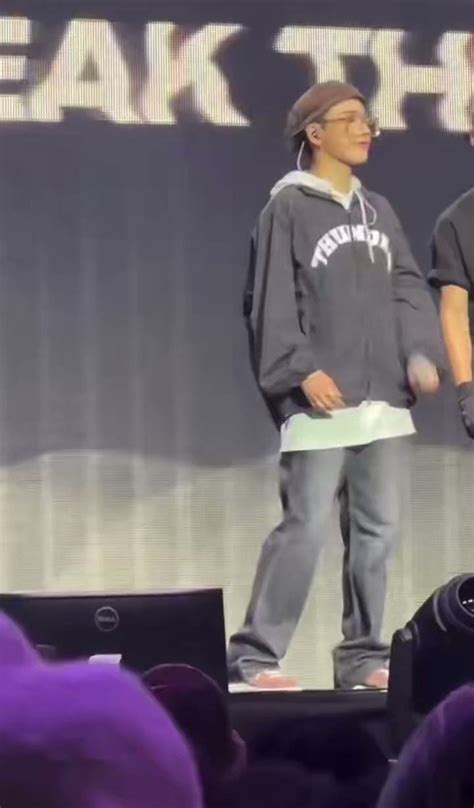 On Twitter What The Fuck Is Sn Doing Https T Co Gqhbhmhzqh Twitter