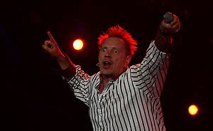 The Sex Pistols Threaten To Kill Isle Of Wight Crowd