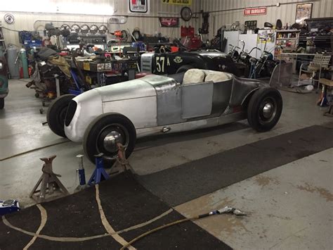 Features 1940 S Period Correct Hot Rods Page 77 The H A M B