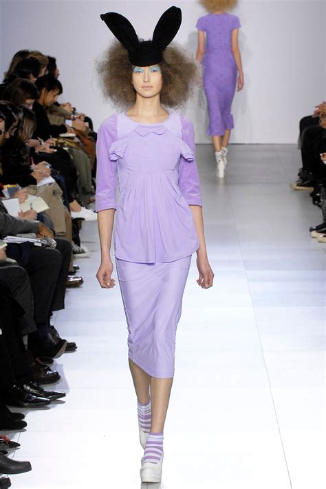 Comme des Garçons Fall 2007 Ready to Wear Collection Vogue