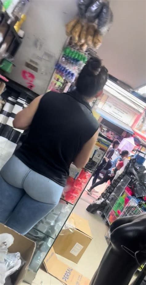 Rica Latina De Culo Redondo Tight Jeans Forum