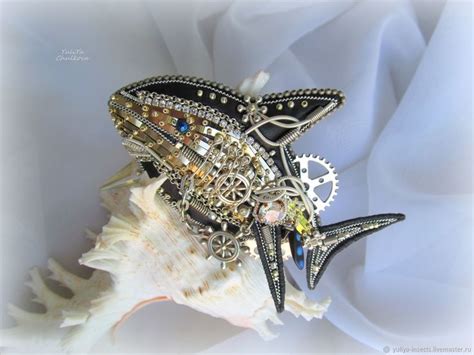 Брошь Акула металлик Shark Steampunk Стимпанк стиль Ручная вышивка ...