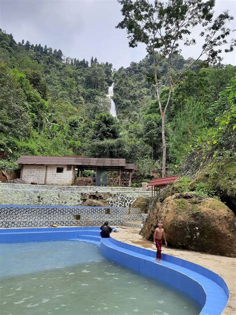 Curug Pletuk Ini Nih Wisata Air Terjun Yang Nyaman Di Banjarnegara