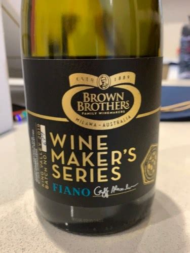 Brown Brothers Winemakers Series Fiano Vivino Us