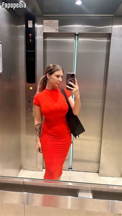 Roksi Boss Nude Leaks Photo Fapopedia