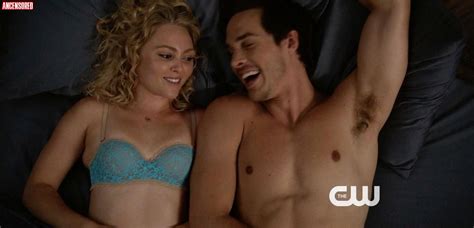 AnnaSophia Robb Nude Pics Page