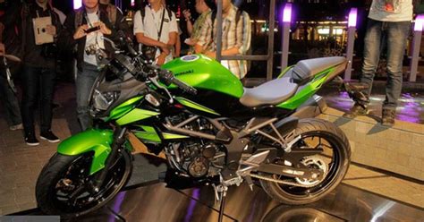 Kawasaki Z SL Xe naked bike giá rẻ mới cho Đông Nam Á