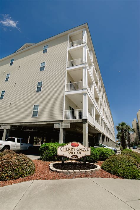 Cherry Grove Villas: Large Vacation Rentals - North Myrtle Beach, SC