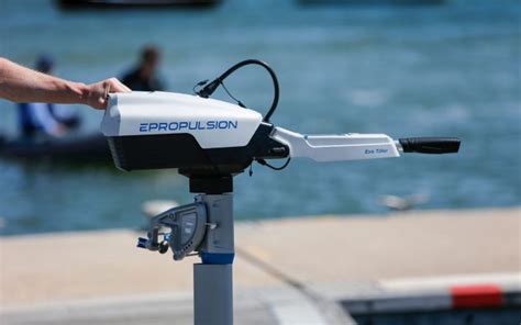 Which Is The Best Electric Outboard Motor | Reviewmotors.co