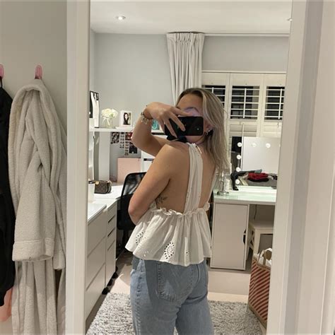 Amazing Side Boob Zara Top Part Of The Trf Zara Depop