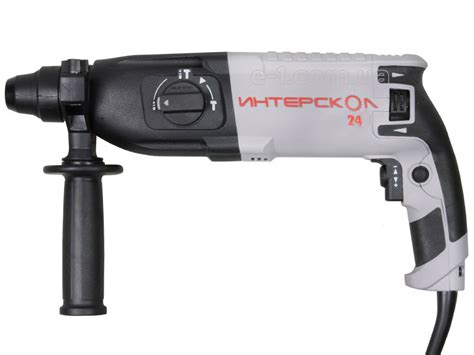 Перфоратор Интерскол П-24/700ЭР купить в E-1
