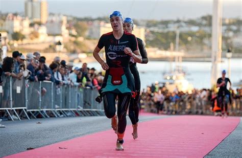 IRONMAN 70 3 Cascais 2022 Koolhaas Bernardi Top Portugal Podiums