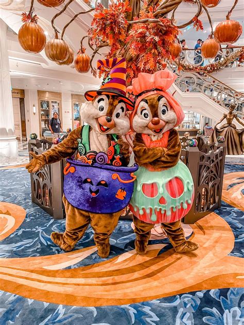 halloween costumes for a cruise 10