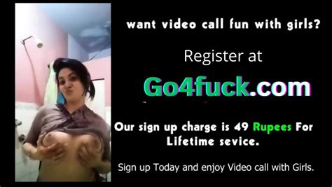 Indian New Bhabhi With Boyfriend Train Journey Romantice Sex