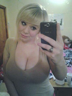 Bob Haircut Porn Pic