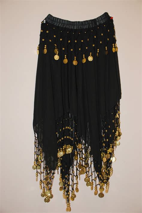 Костюмы для восточных танцев живота в СПб недорого, доставка по России