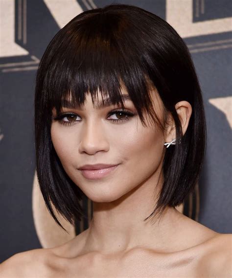 Coupe Courte Femme Avec Frange Selon La Forme Du Visage
