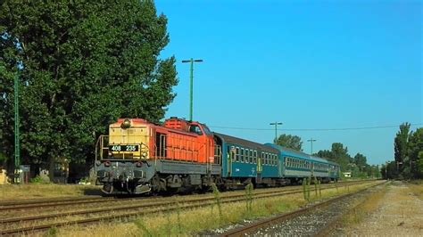 Púpos Fürdővonattal MÁv Class 408 M40 Diesel Electric Locomotive