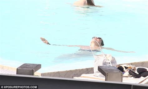 Kate Moss Wows In Tiny Black Bikini During Brazil Vacation Daily Mail Online