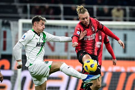 Confira Galeria De Fotos De Milan X Sassuolo Pelo Campeonato Italiano