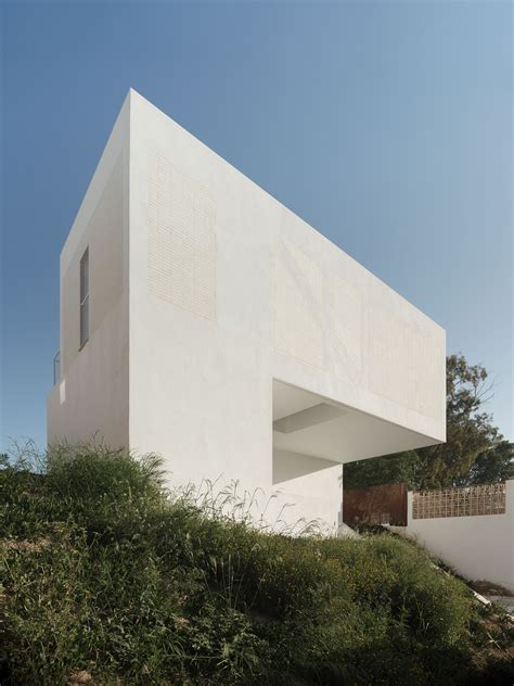 Gallery of Casa más que blanca / PLAYstudio - 14