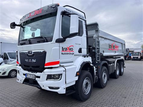 🚧 Stark. Robust. Bereit für jede Baustelle – mit traxxoRent! 🚧 Wenn