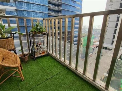 Studio Unit With Balcony FOR SALE At Avida Towers Asten Makati For