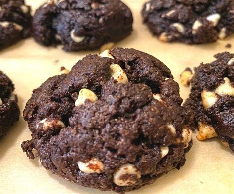 An Easy Cookie Recipe Without Butter: Inside Out Cookies - Eat Dessert ...