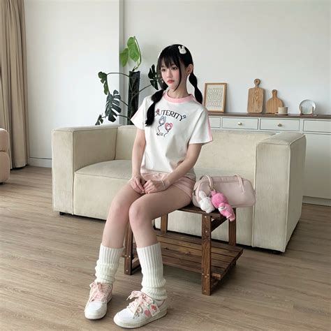 Outerity Bubble Sleeve Line Baby Tee Unisex Local Brand Shopee