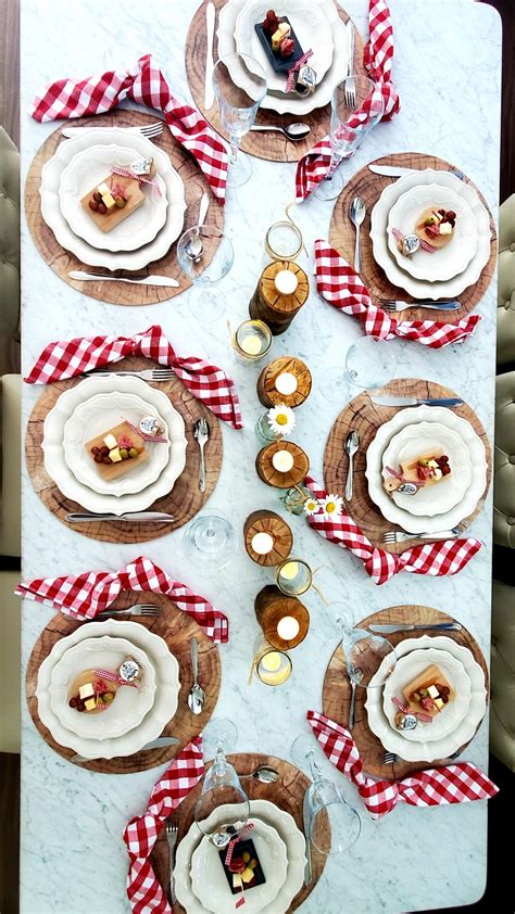 Italian Dinner Party Table Setting