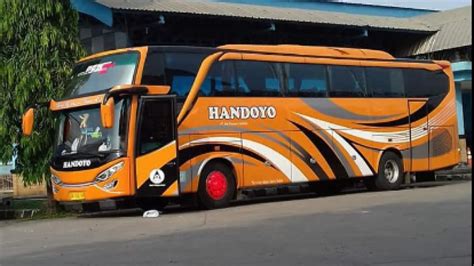 PO Handoyo Legenda Bus Pulau Jawa Yang Eksis Di Jalinsum Pantau