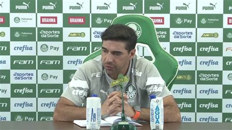 Palmeiras Abel Ferreira critica Arena Barueri após derrota no