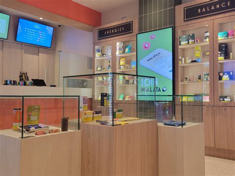 Digital changes are shifting how families post recent obits thunder bay 21