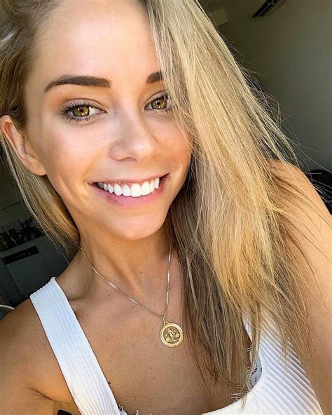 Tully Smyth Flaunts Her Statuesque Figure In A Pastel Yellow Bikini Top And Bottom Daily Mail