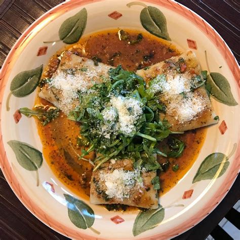 Raviolis Faciles La Ricotta Et Aux Champignons Avec Pesto Aux Tomates