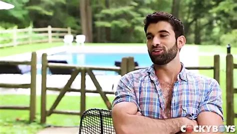 Porno gay de Tegan Zayne en Vídeos 2024 Escenas de sexo con la estrella porno xHamster