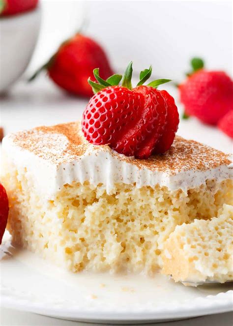 Tres Leches Cakes