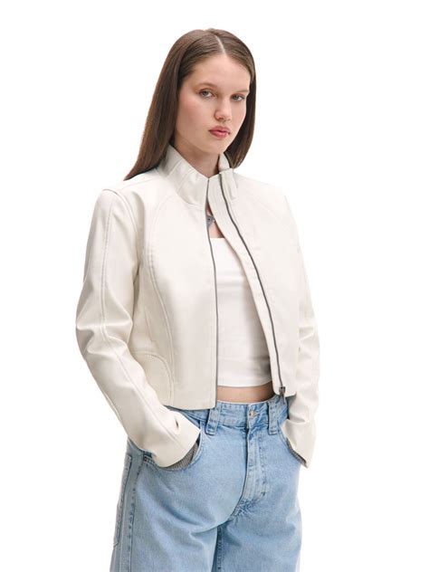 Bajkerska jakna od veštačke kože Boja nude CROPP CU X