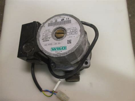 Pomp Wilo RS 15/5-1 P - www.cevebro.nl