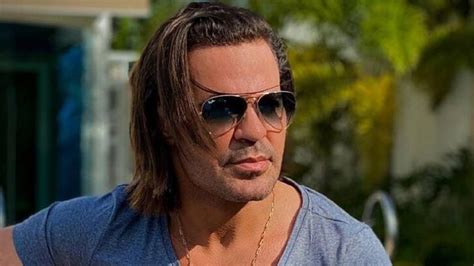 Assumiu Ser Semi Gay Acusa O De Racismo E V Cio Em Sexo Quem Eduardo Costa Fora Dos Palcos