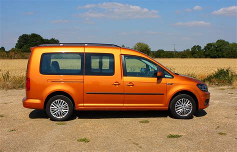 Volkswagen Caddy Maxi Life Estate Review 2015 Parkers