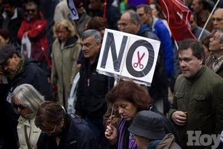 Miles Protestan Contra Medidas De Austeridad En Espa A