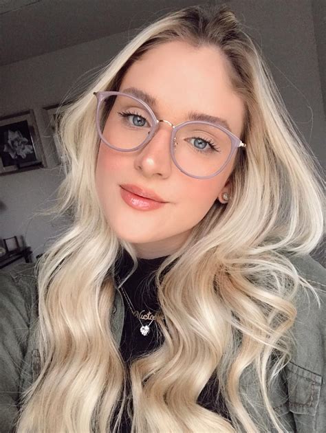 Armação de Óculos de Grau Livia Nude