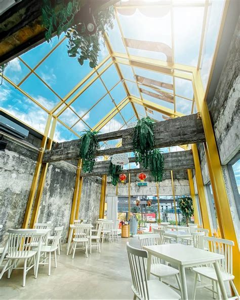 12 Aesthetic Glasshouse Cafes In Kl And Pj For An Instagrammable Cafe Hopping Date Klook Travel Blog