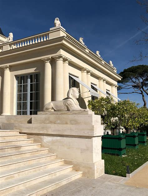 HÉRÈS – Living in Classical Architecture.