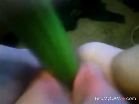 Chubby Amateur Masturbates