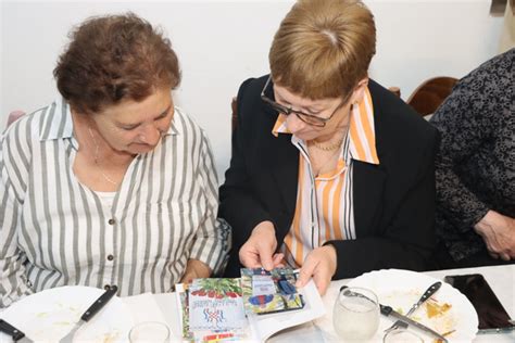 GODINA MATURE DONJOMIHOLJAČKIH GIMNAZIJALACA Miholjština info