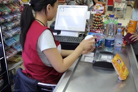 Нужно знать: О необычном обмане на кассе магазина