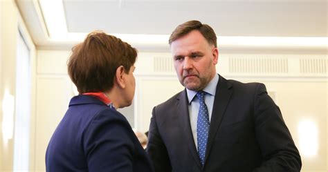 Przyszłość Nowa partia z byłymi politykami PiS Wydarzenia w INTERIA PL