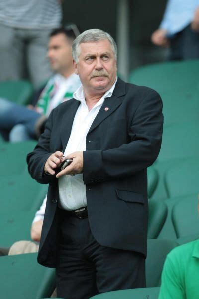 Thumbs Pro Older Gay